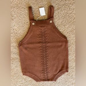 Mebie Baby brown sweater romper size 18M
